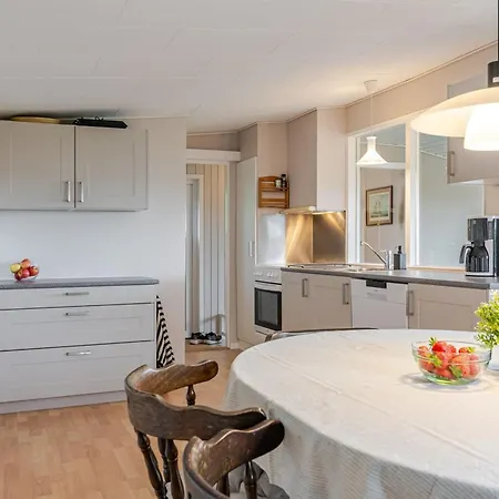 Gyda - 350m From The Sea By Interhome オーベンロー